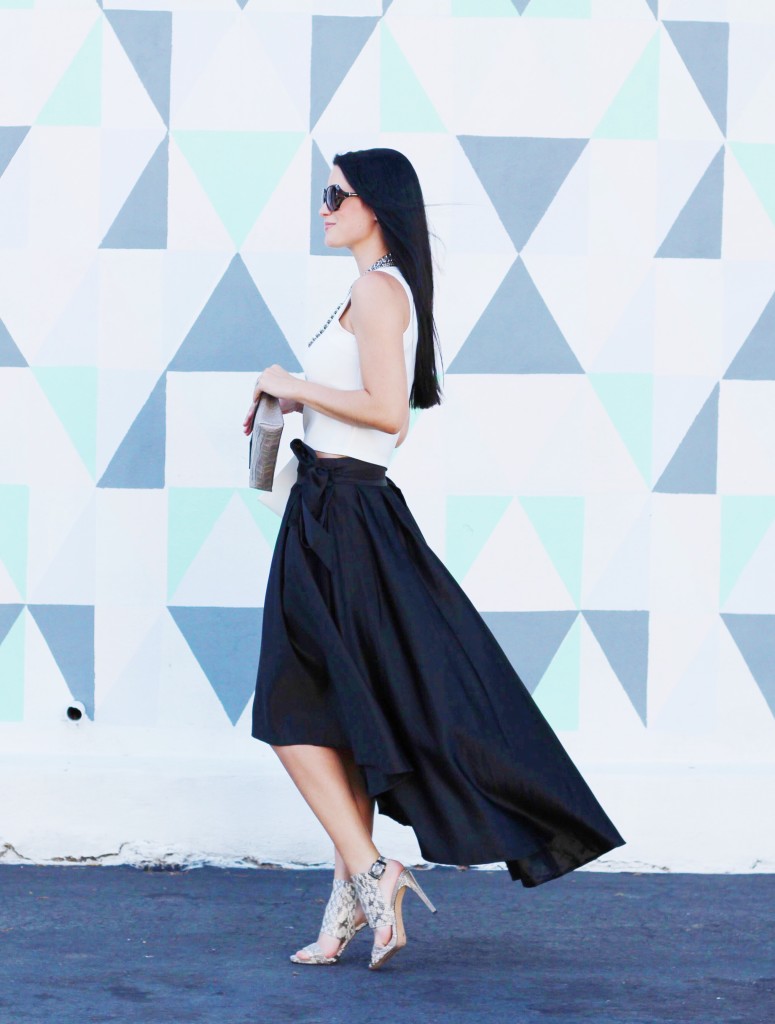 White Top and Black Skirt | how to style an asymmetric skirt | how to wear an asymmetric skirt | summer fashion tips | summer outfit ideas | summer style tips | what to wear for summer | warm weather fashion | fashion for summer | style tips for summer | outfit ideas for summer || Dressed to Kill