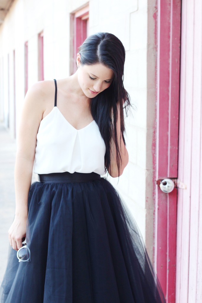 Black Tutu | how to wear a tutu | how to style a tutu | summer fashion tips | summer outfit ideas | summer style tips | what to wear for summer | warm weather fashion | fashion for summer | style tips for summer | outfit ideas for summer || Dressed to Kill