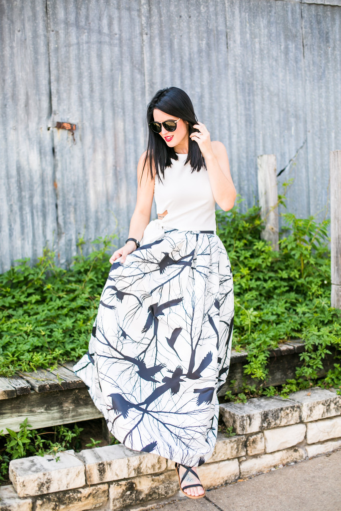 Pleated Maxi Skirt | how to style a pleated maxi skirt | pleated maxi skirt styling tips | how to wear a pleated maxi skirt | summer fashion tips | summer outfit ideas | summer style tips | what to wear for summer | warm weather fashion | fashion for summer | style tips for summer | outfit ideas for summer || Dressed to Kill
